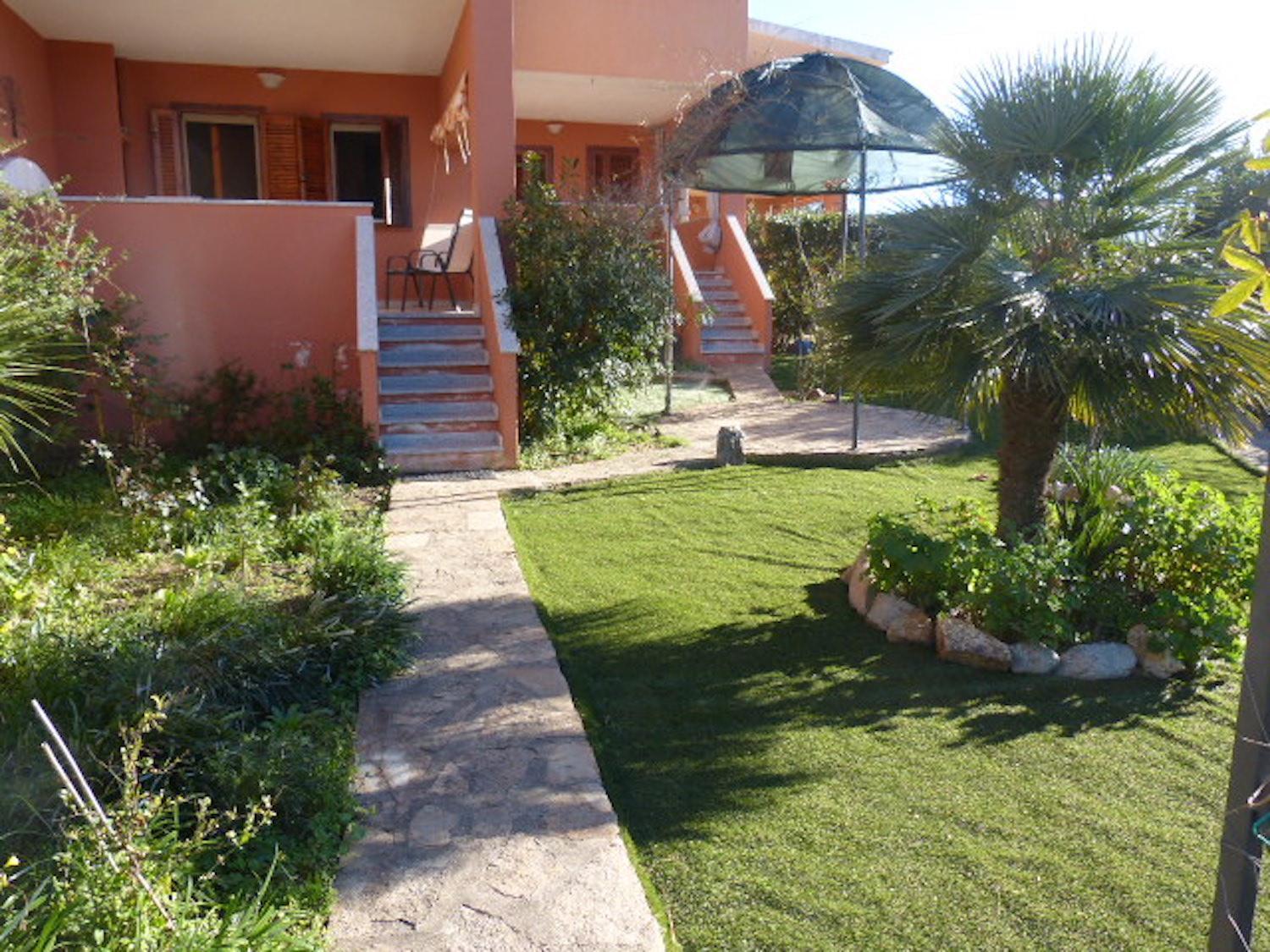 Quadrilocale Vico Trento Apartment San Teodoro  Bagian luar foto