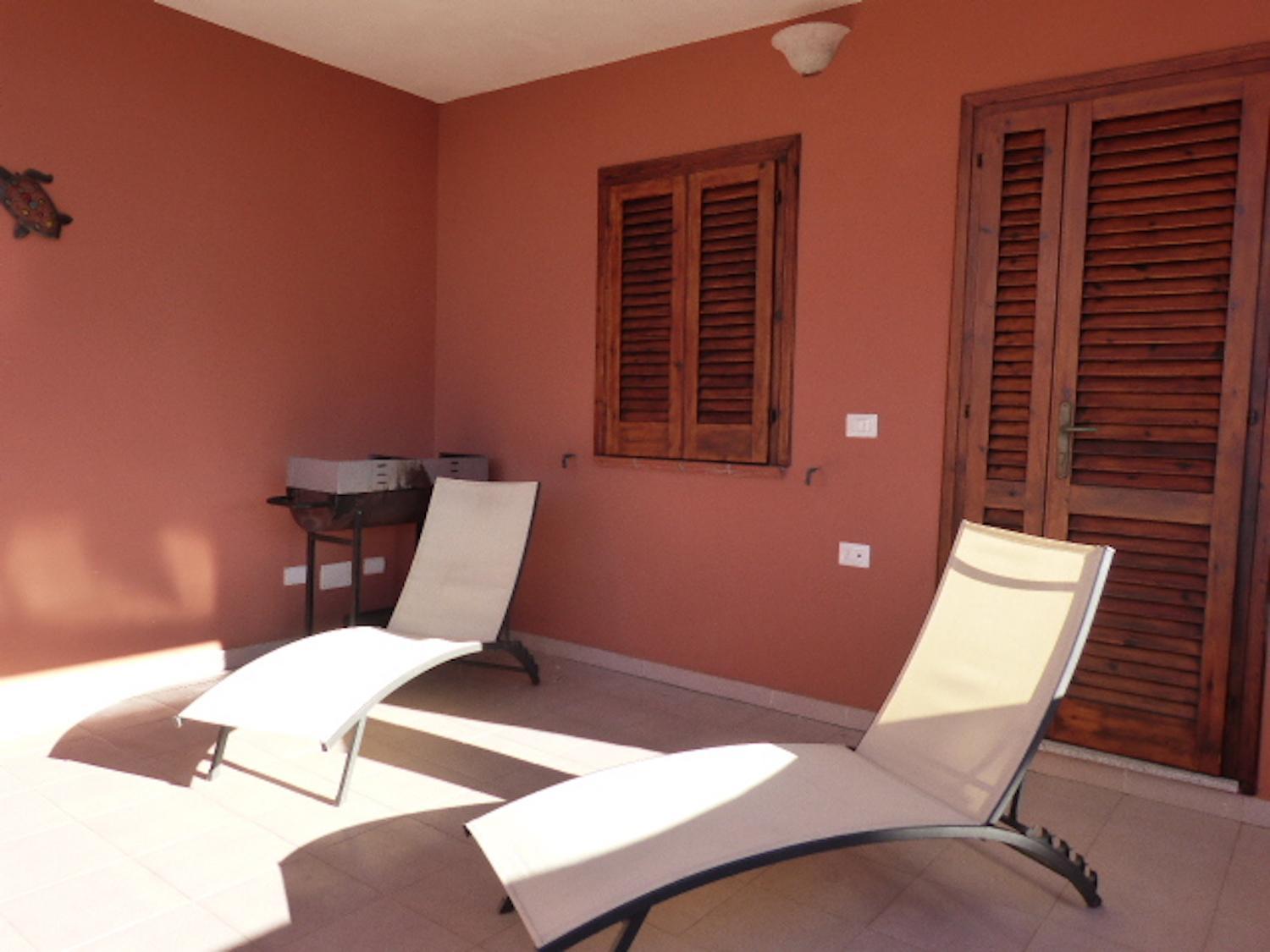 Quadrilocale Vico Trento Apartment San Teodoro  Bagian luar foto